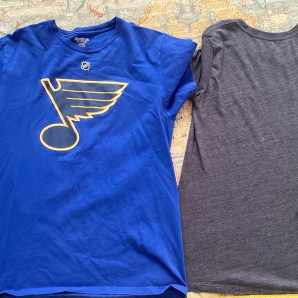 2 TJ OSHIE T-shirt’s Bundle NHL St. Louis Blues - Picture 7 of 8